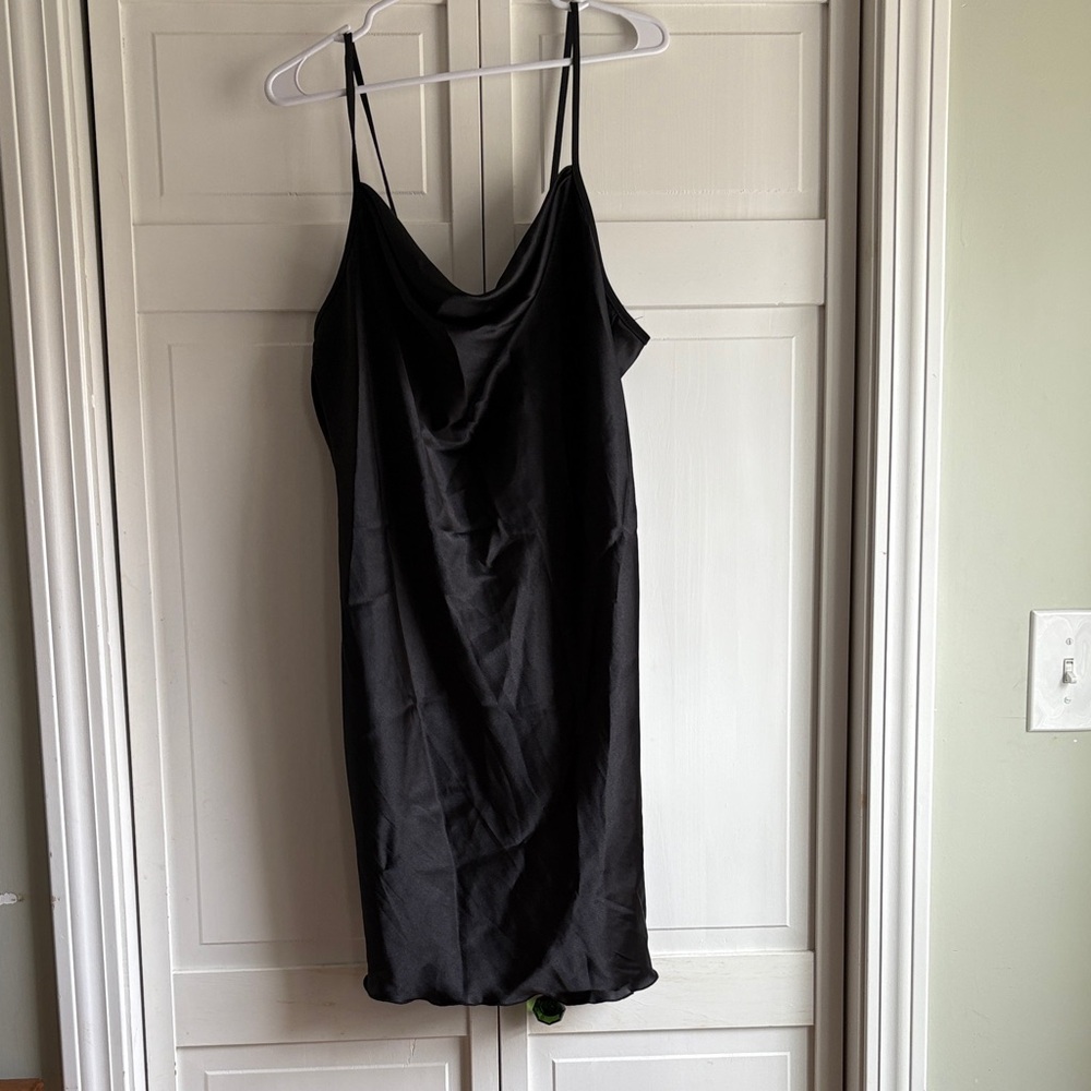 bebe Elegant Black Midi Dress